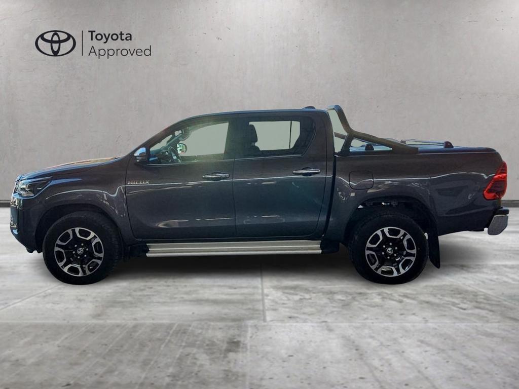 Toyota Hilux 2.4 d-4d double cab Executive 4wd auto