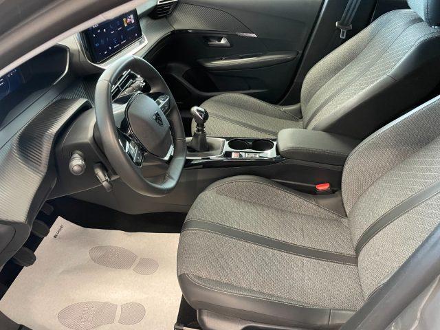 PEUGEOT 208 1.2 PureTech 100 CV Allure