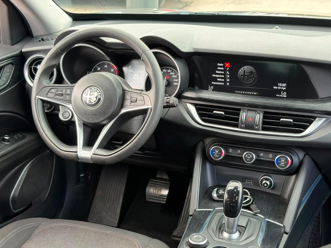 Alfa Romeo Stelvio 2.2 Turbodiesel 190 CV AT8 RWD Business