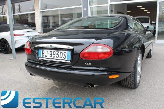 JAGUAR XK8 4.0 Coupé