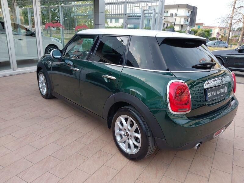 MINI Mini 5 porte 1.5 Cooper D 5p Business auto