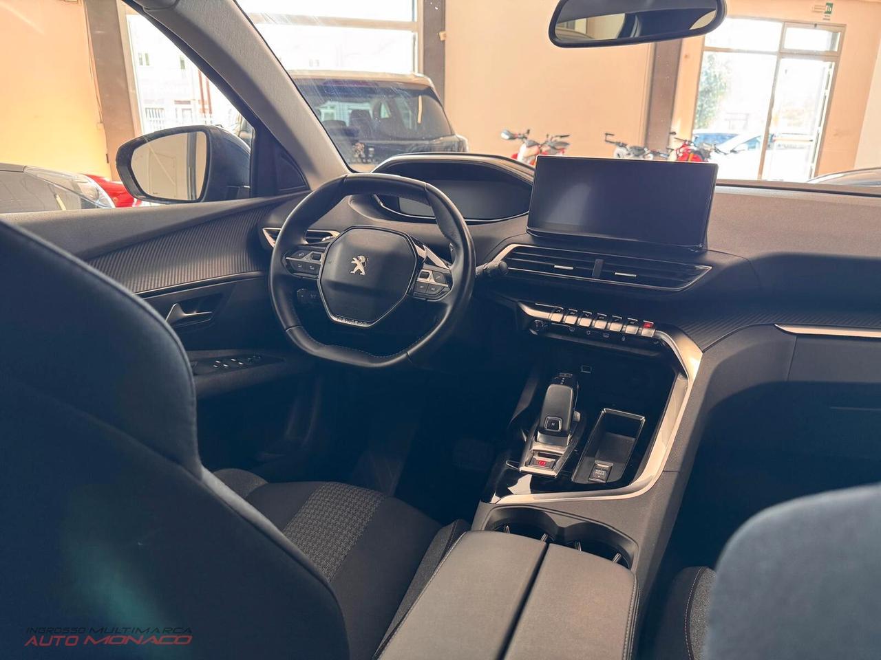 Peugeot 3008 BlueHDi 130cv EAT8 2021