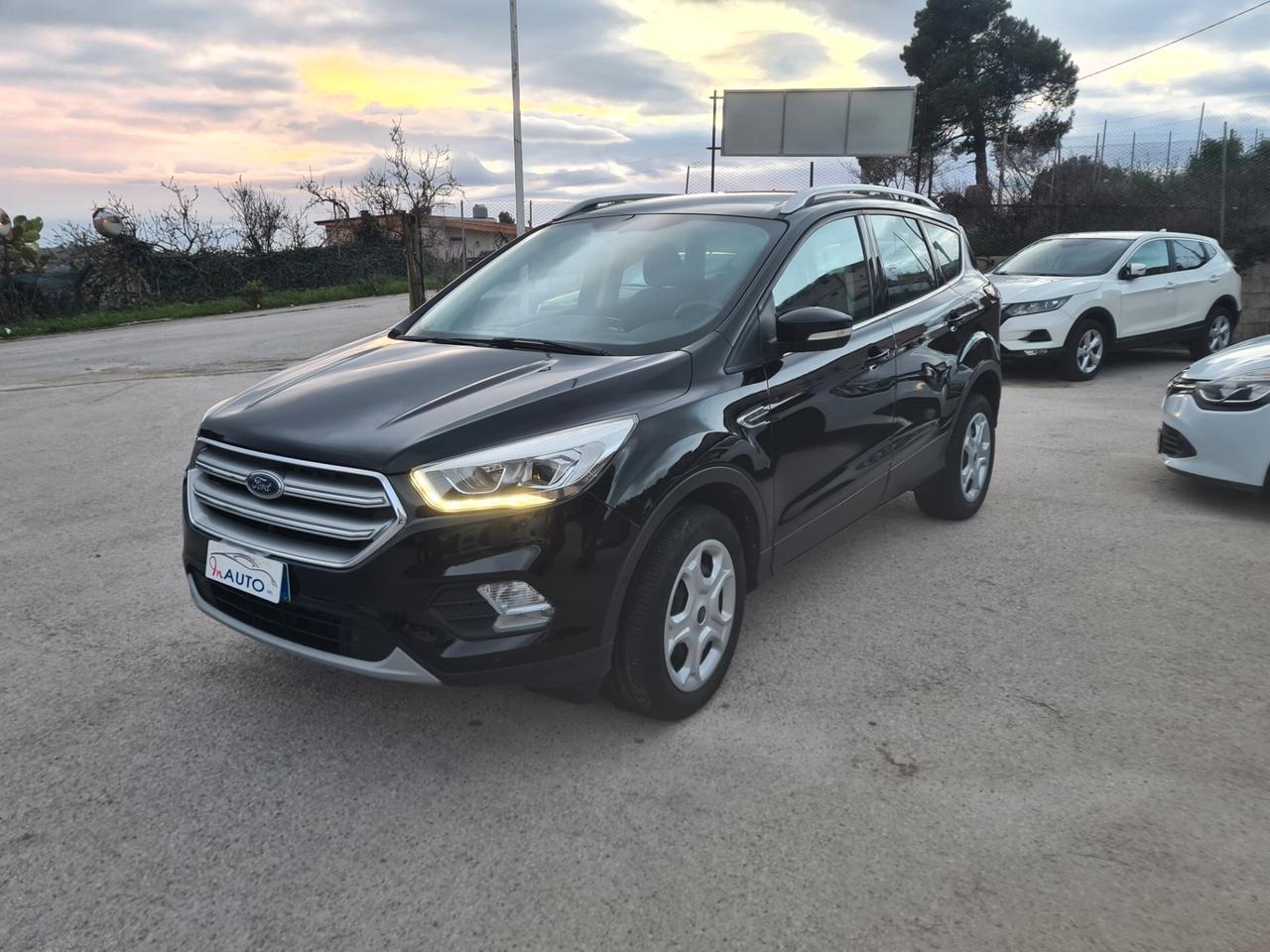 Ford Kuga 2.0 TDCI 150 CV S&S 2WD ST-Line Business