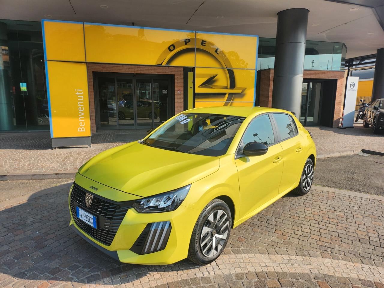 Peugeot 208 Hybrid 110 e-DCS6 Style