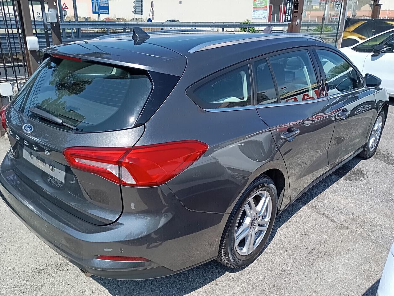 Ford Focus SW 1.0 EcoBoost 100CV Business