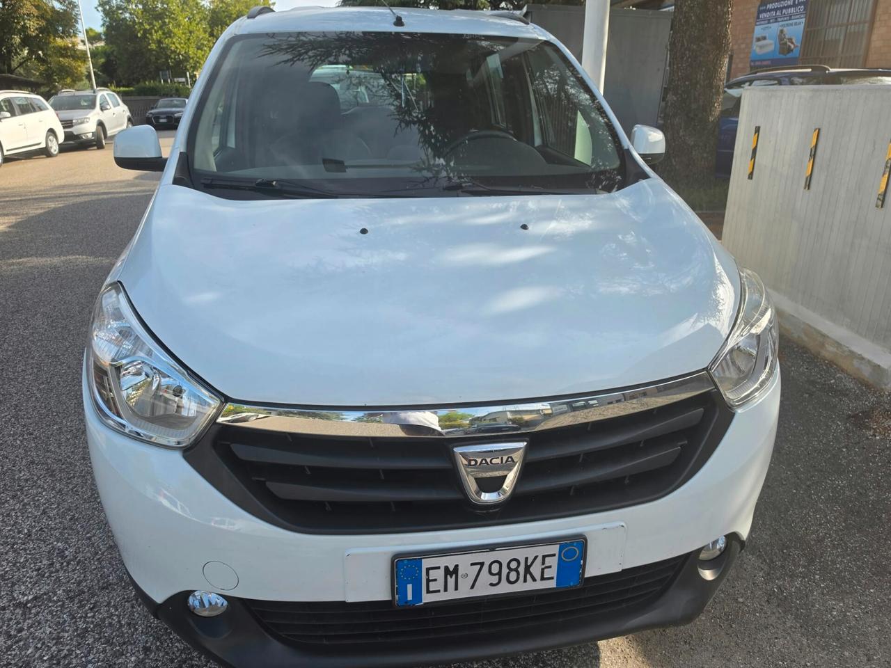 Dacia Lodgy 1.6 8V 85CV 5 posti Lauréate