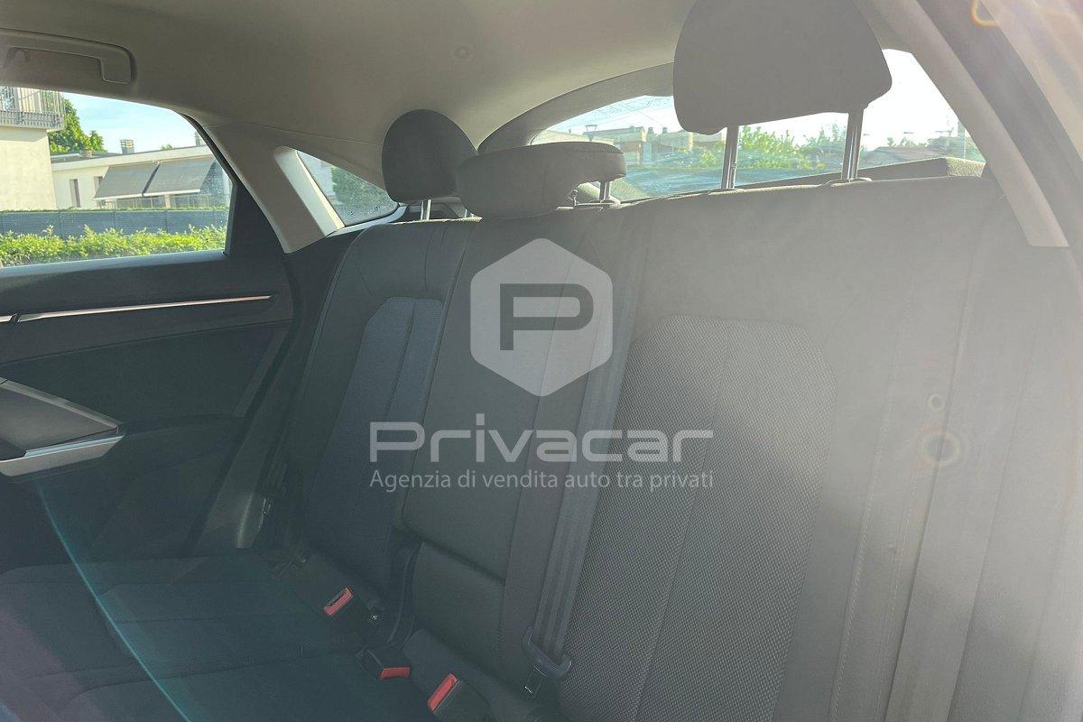 AUDI Q3 35 TFSI S tronic S line edition