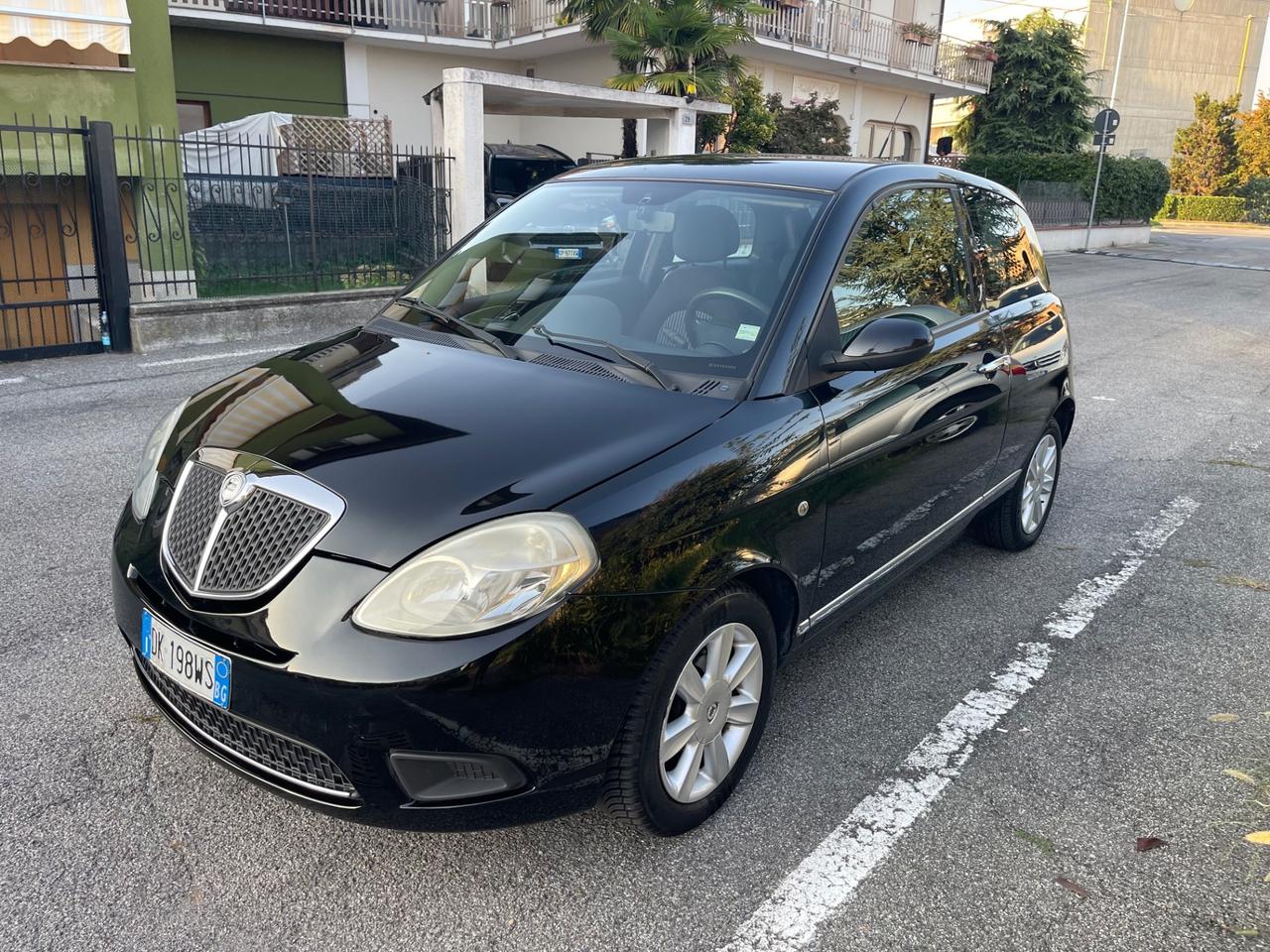 Lancia Ypsilon 1.2 Passion