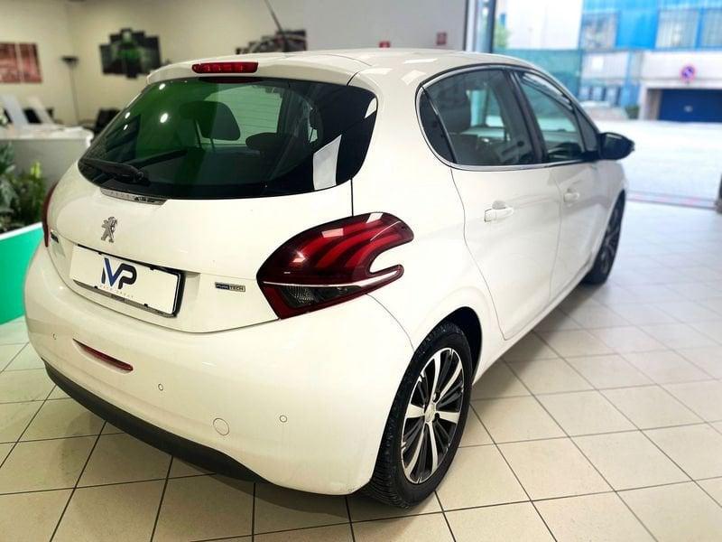 Peugeot 208 1.2 PureTech Turbo 110 CV EAT6 Stop&Start 5 porte Allure