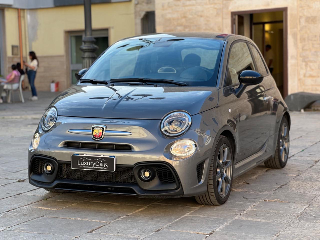 Abarth 595 1.4 Turbo T-Jet 165 CV