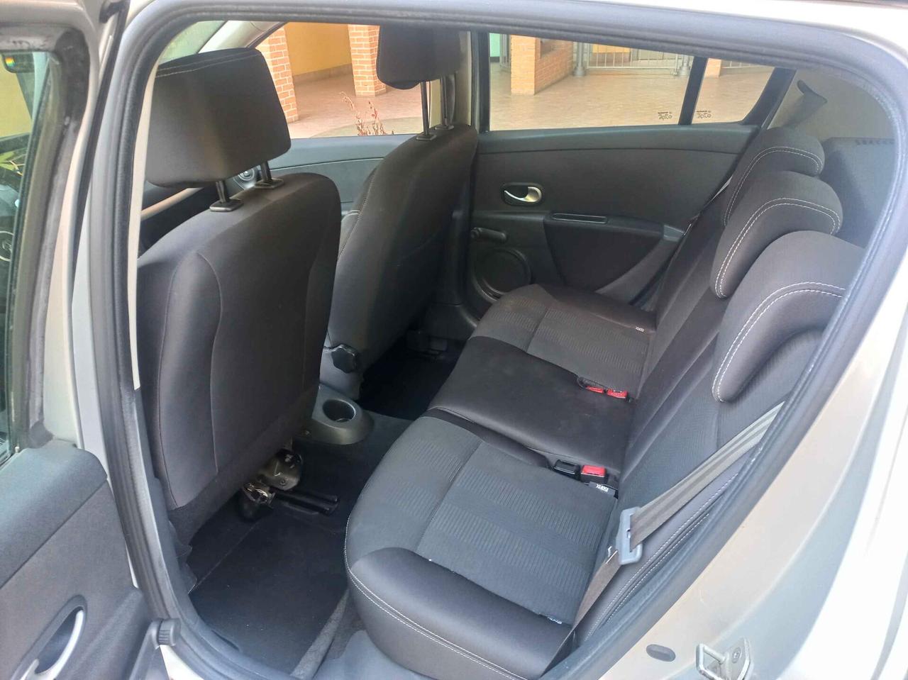 Renault Clio 1.2 16V 5 porte GPL Dynamique