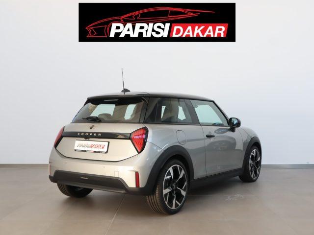 MINI Cooper 3p. Steptronic Favoured Trim *PROMO PARISI GROUP*
