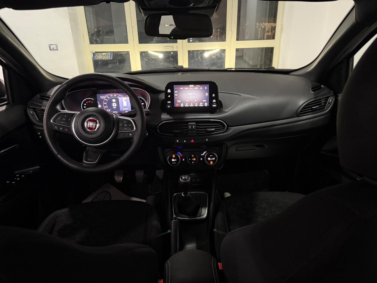 Fiat new Tipo 1.6 Mjt130cv 5P CROSS+FULL LED2022