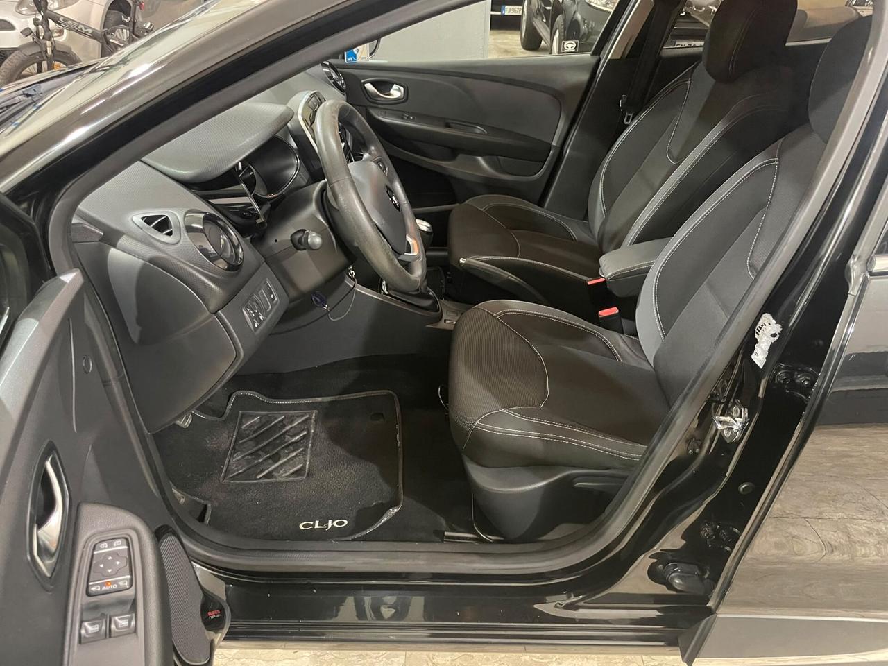 Renault Clio dCi 8V 75 CV Start&Stop 5 porte Energy Duel