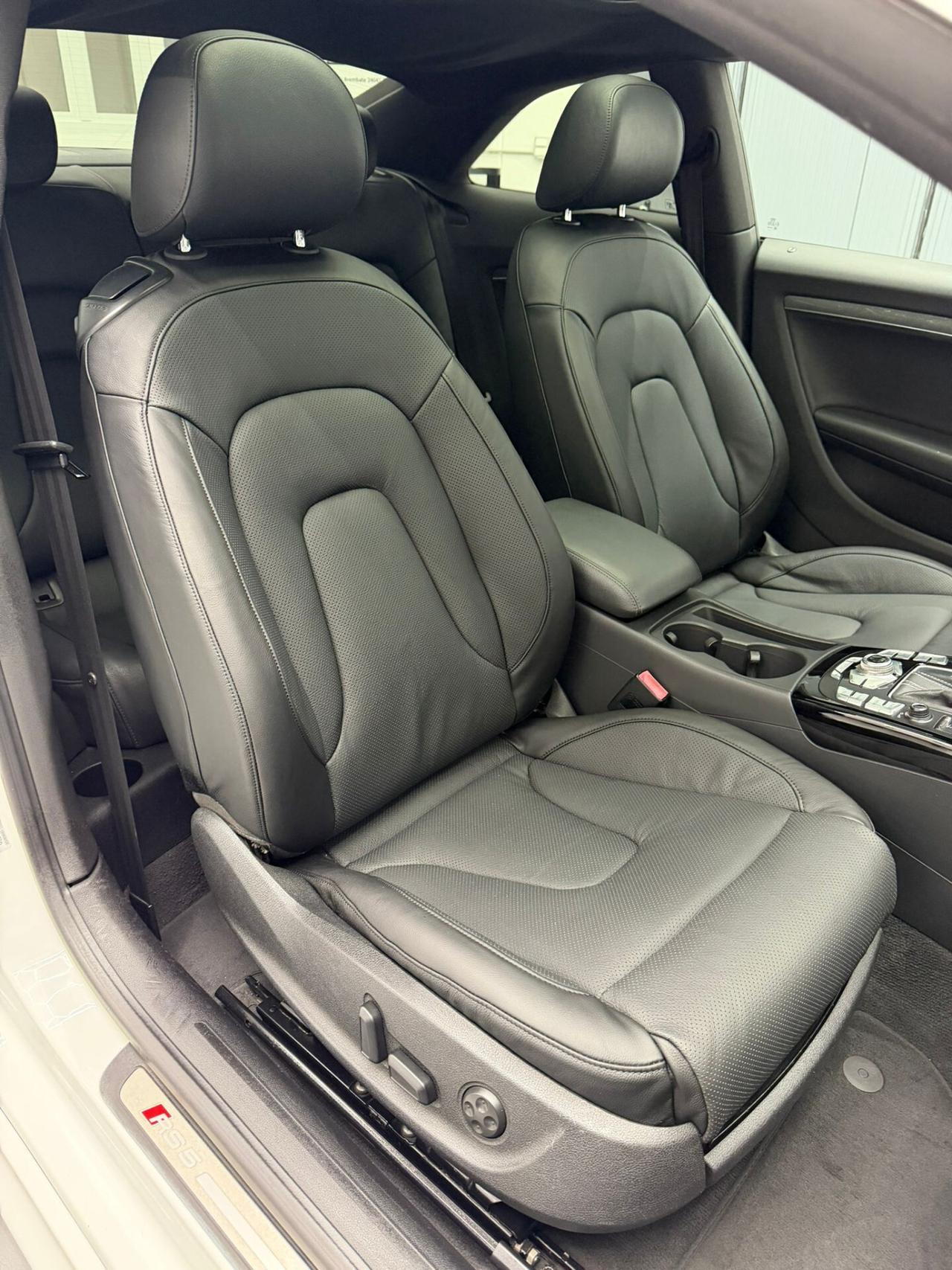 Audi RS5 Coupe 4.2 V8 quattro s-tronic