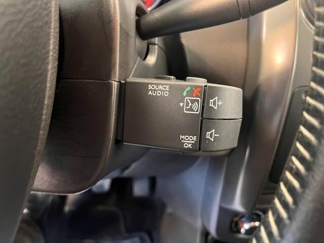 Dacia Duster 1.6 115 CV 4x2 GPL Lauréate FAMILY 84 KW