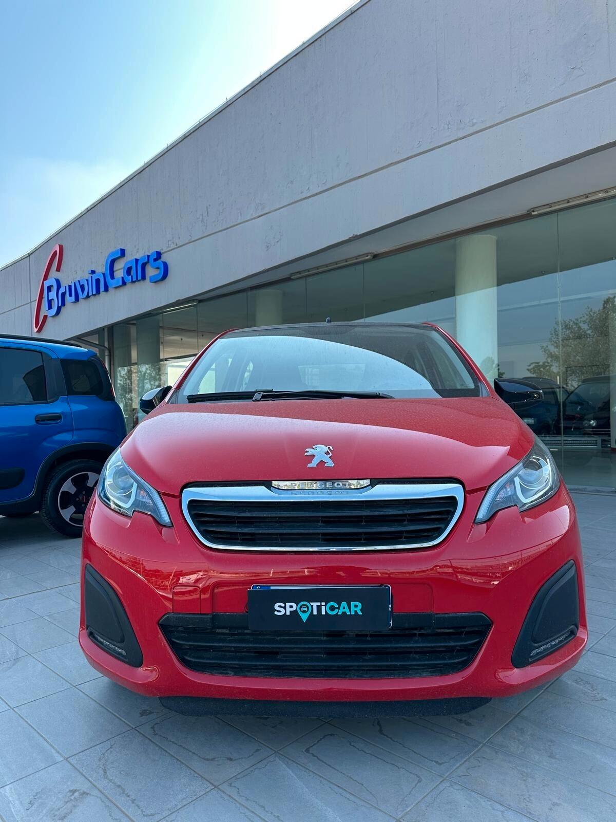Peugeot 108 1.0 benz 72 2021