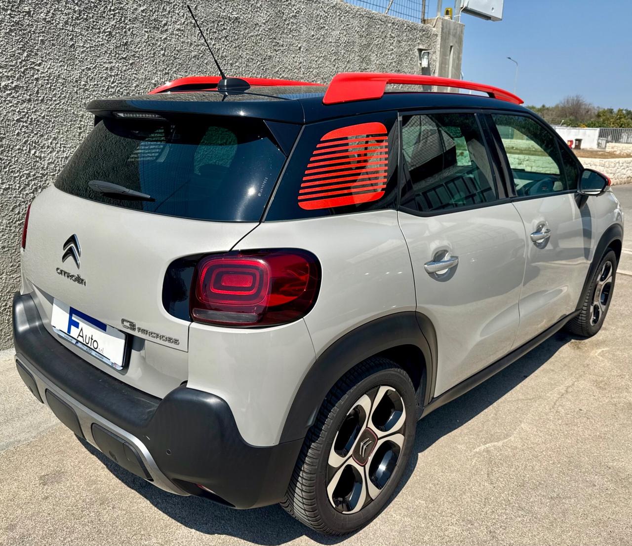 Citroen C3 Aircross BlueHDi 100,LED diurni, head-up display,cerchi diamantati,ecc.