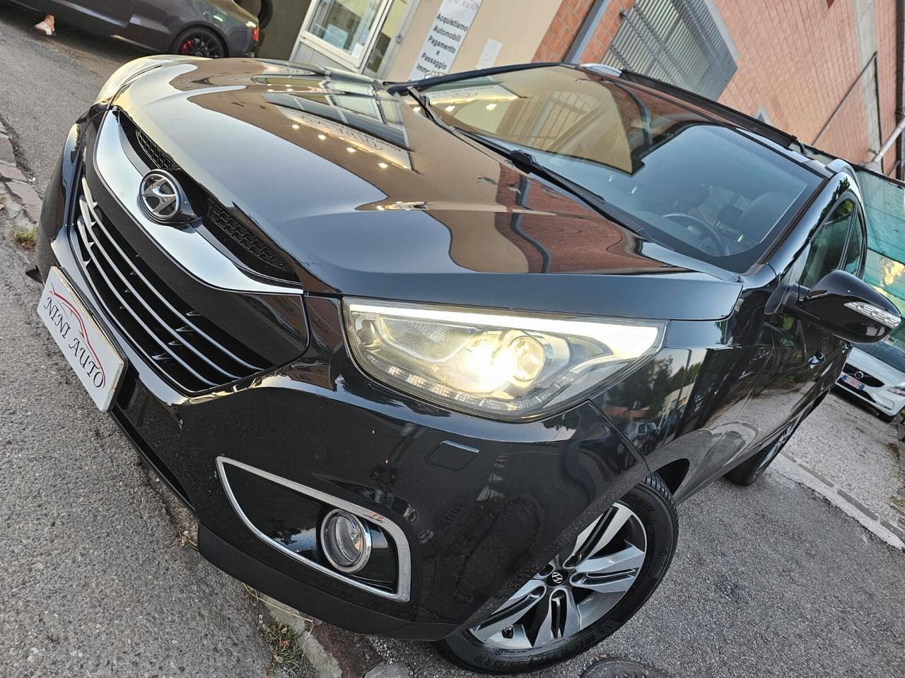 Hyundai iX35 1.7 CRDi 115cv Blue*Pelle*Navi*Tetto*Bi-Xeno*Unipro*