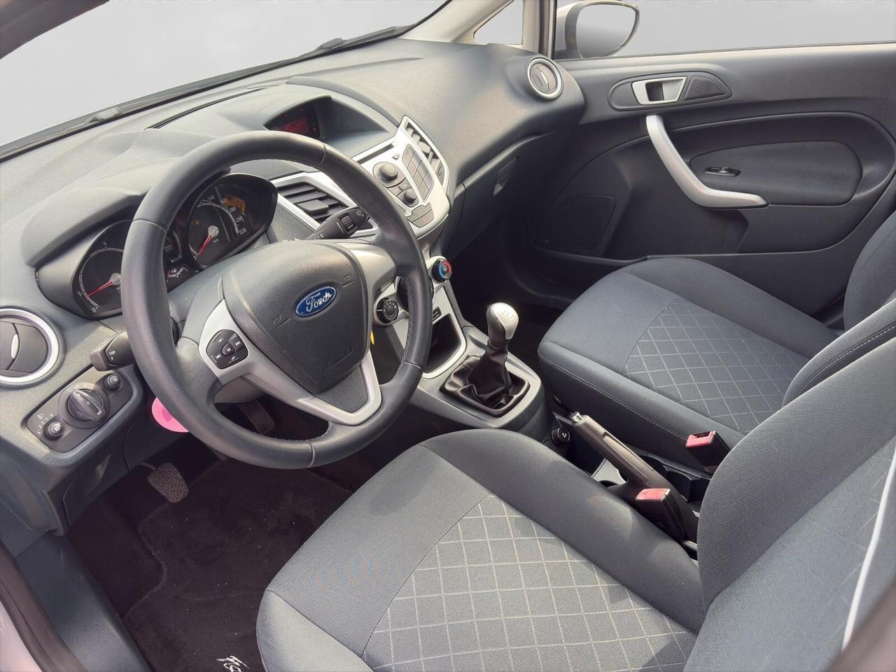 Ford Fiesta 1.2 benz. Titanium SOLI 97.000KM!