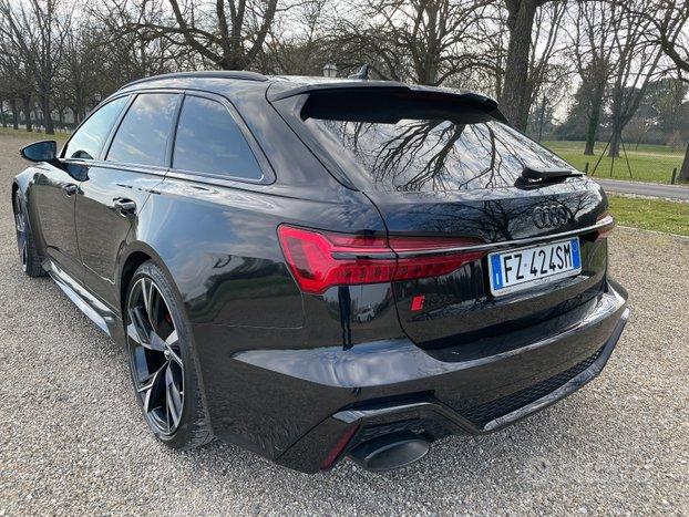 Audi RS6 - SUBENTRO LEASING LEGGERE