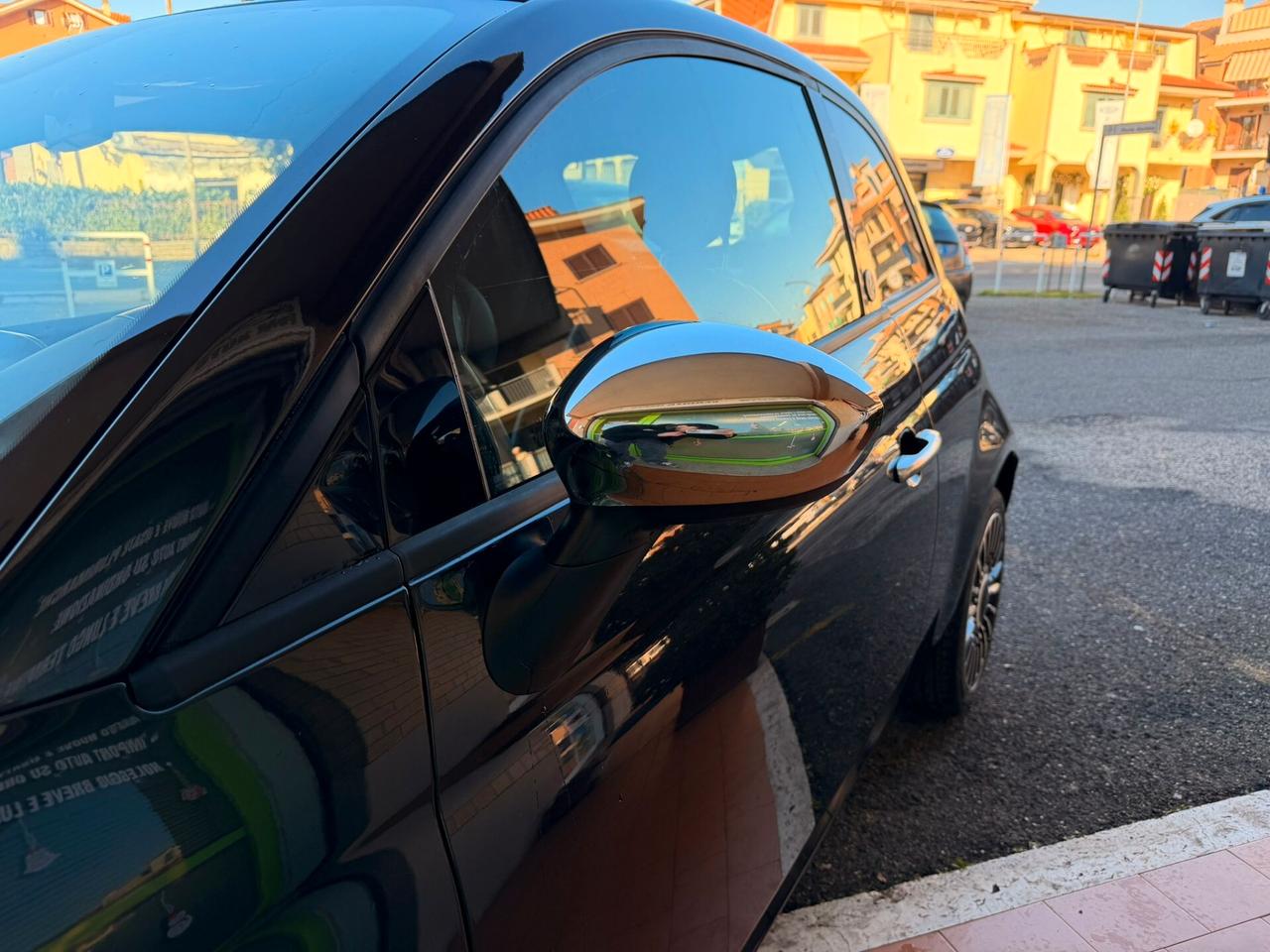 Fiat 500 1.0 Hybrid Launch Edition