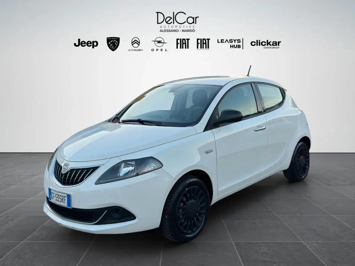 Lancia Ypsilon 1.0 FireFly 5 porte S&S Hybrid Ecochic Silver - 10.000 Km !!