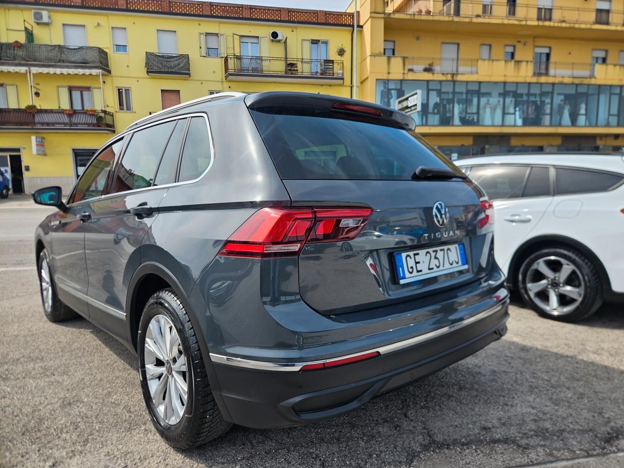 Volkswagen Tiguan 2.0 TDI 150 CV DSG Elegance