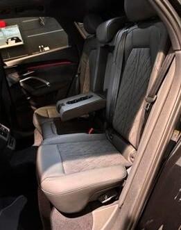 Audi Q5 SPB TDi 150 kW mHEV+ S tronic quattro S-line edition one