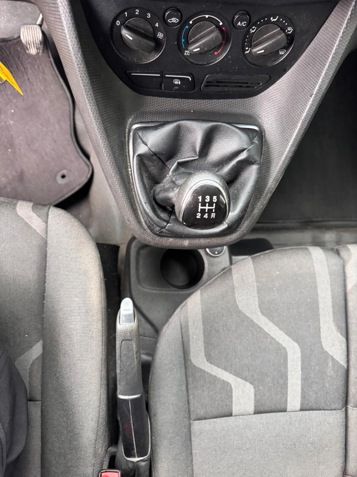 Ford Transit Connect 200 1.5 TDCi 100CV PC Furgone Trend