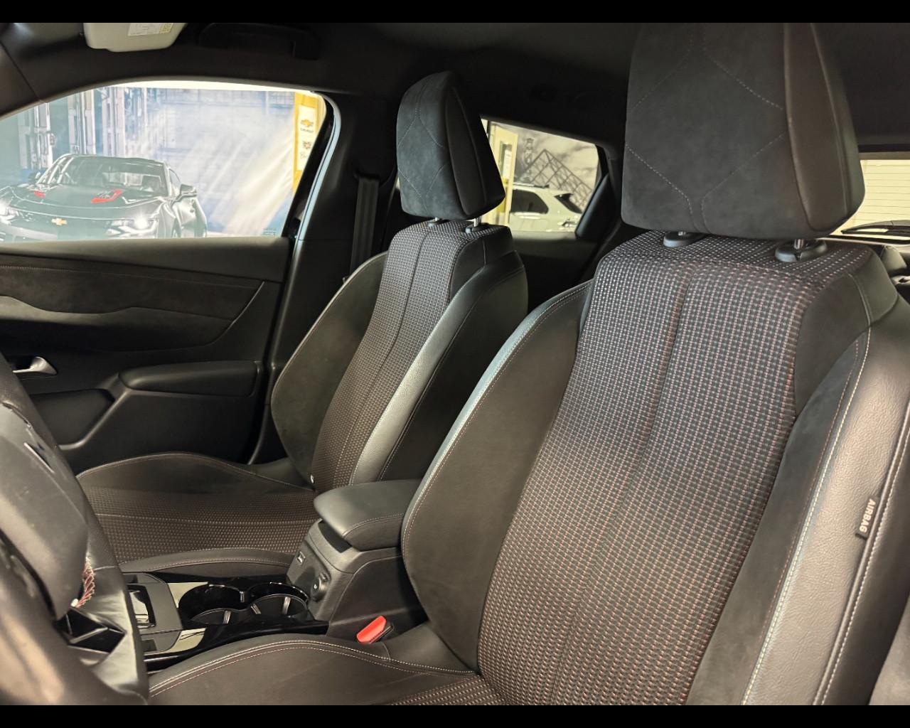 DS DS 3 2ª serie - DS 3 Crossback PureTech 155 aut. Performance