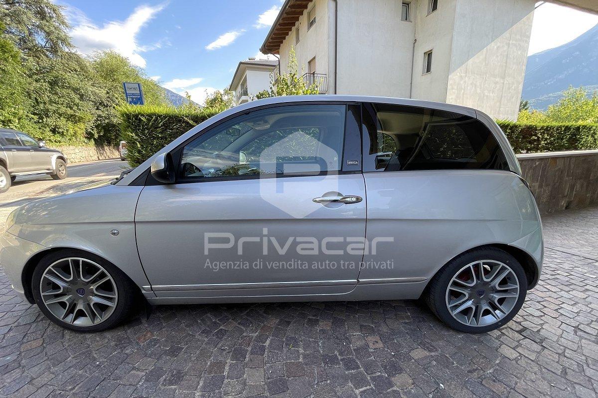 LANCIA Ypsilon 1.3 MJT 75 CV Unyca