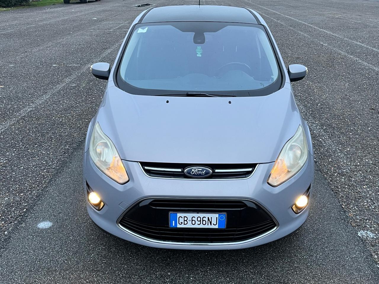 Ford C-Max 1.6 TDCi 115CV Titanium - ok neopatentati