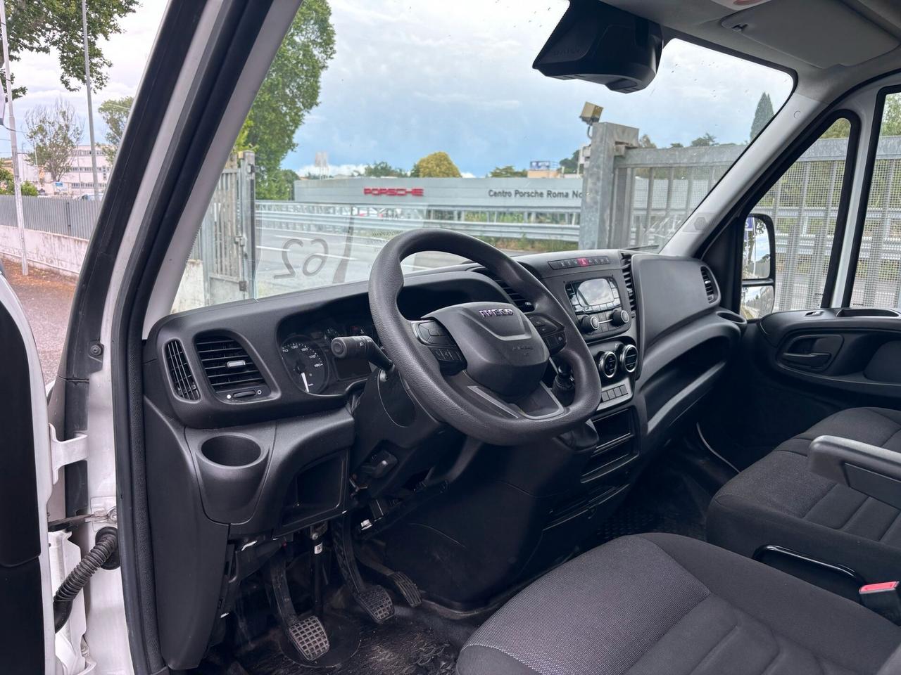 Iveco Daily 35C160 furgone e sponda euro 6