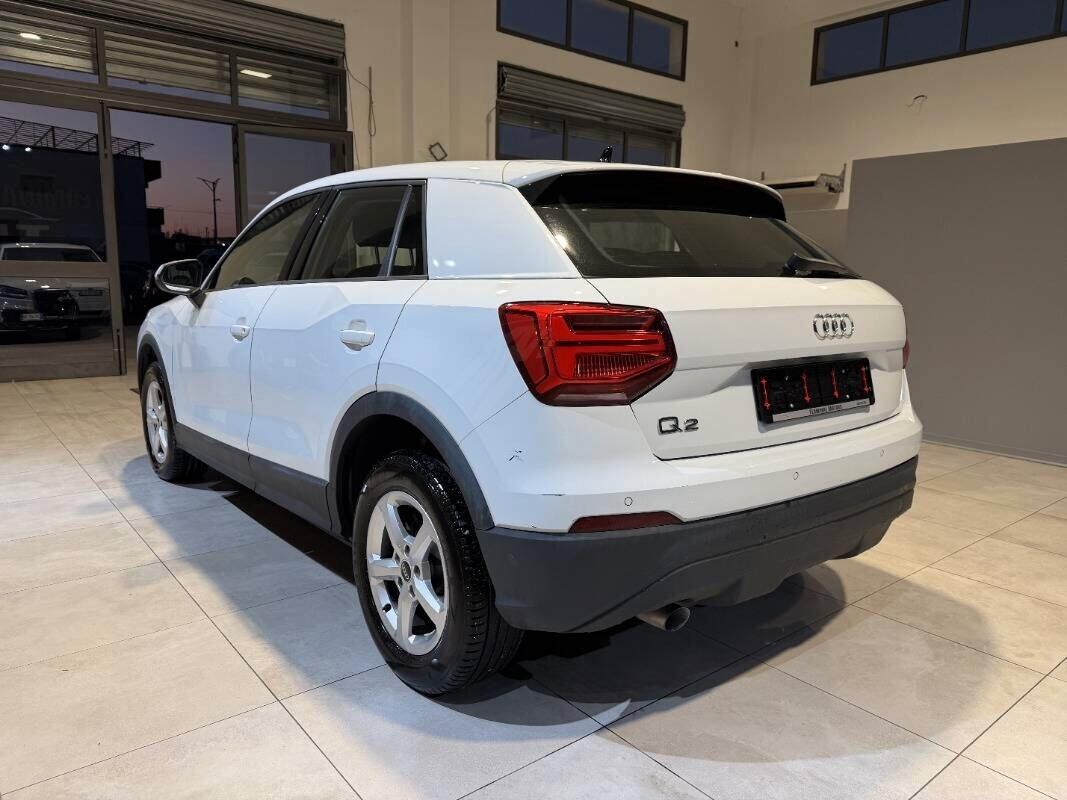 Audi Q2 30 TDI S tronic Business
