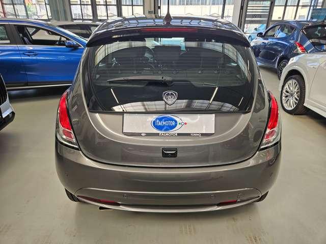 Lancia Ypsilon Ypsilon 1.0 firefly hybrid Platino s&s 70cv