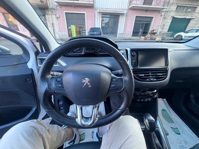 Peugeot 208 1.4 HDi 68 CV 3 porte Allure