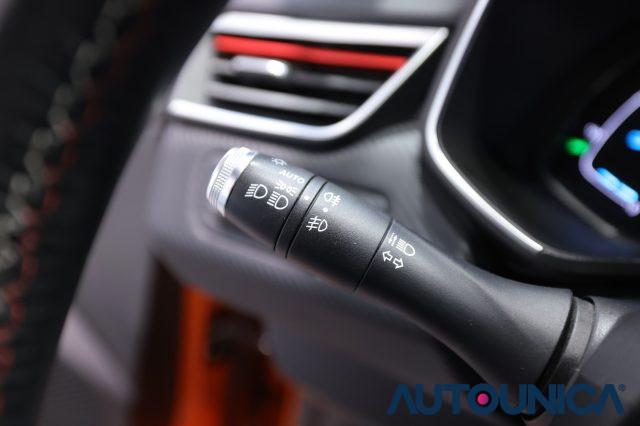 RENAULT Clio FULL HYBRID E-TECH 140 CV 5 PORTE R.S. LINE