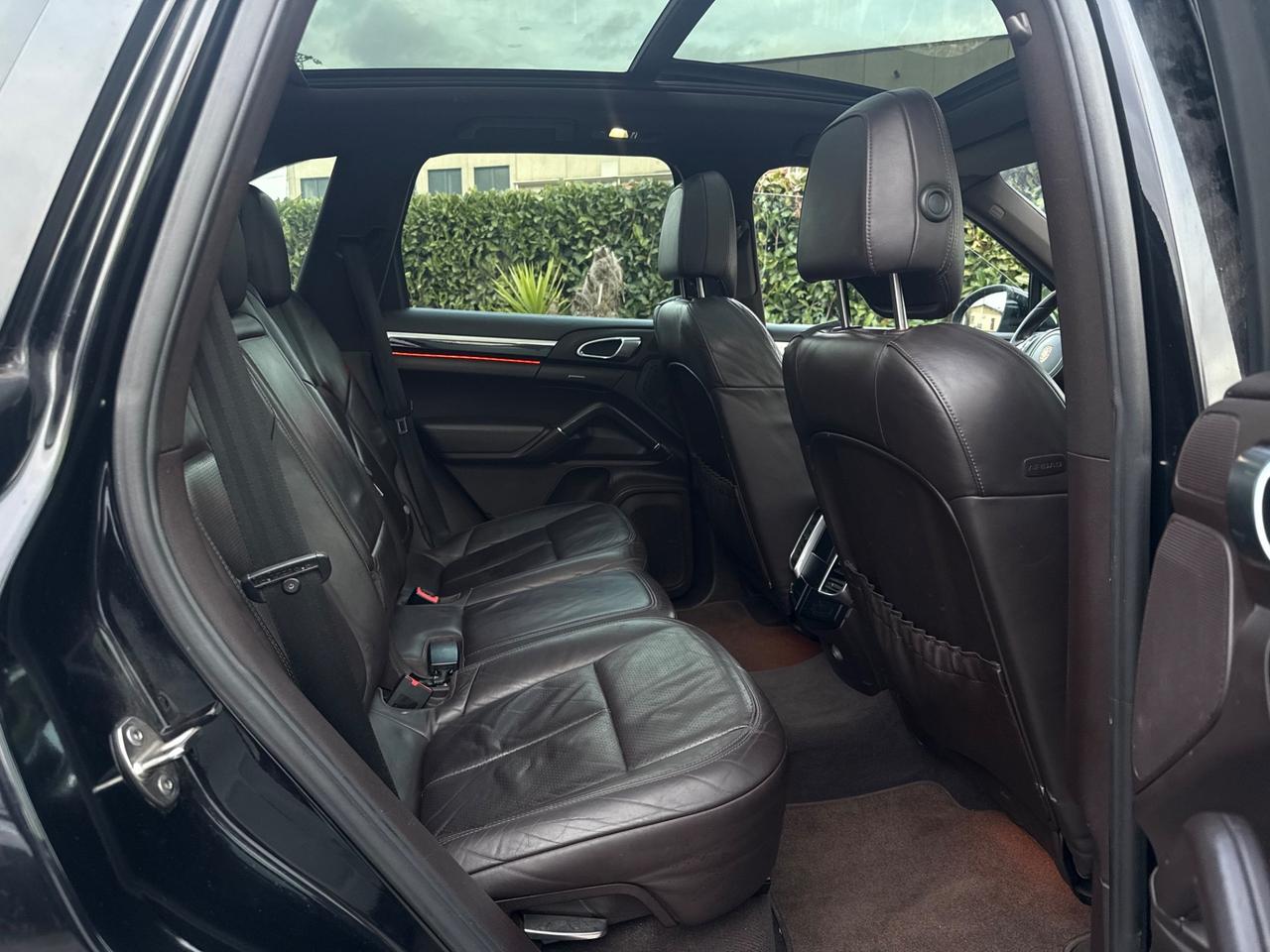 Porsche Cayenne 3.0 V6 TDI 245CV PLATINUM EDITION