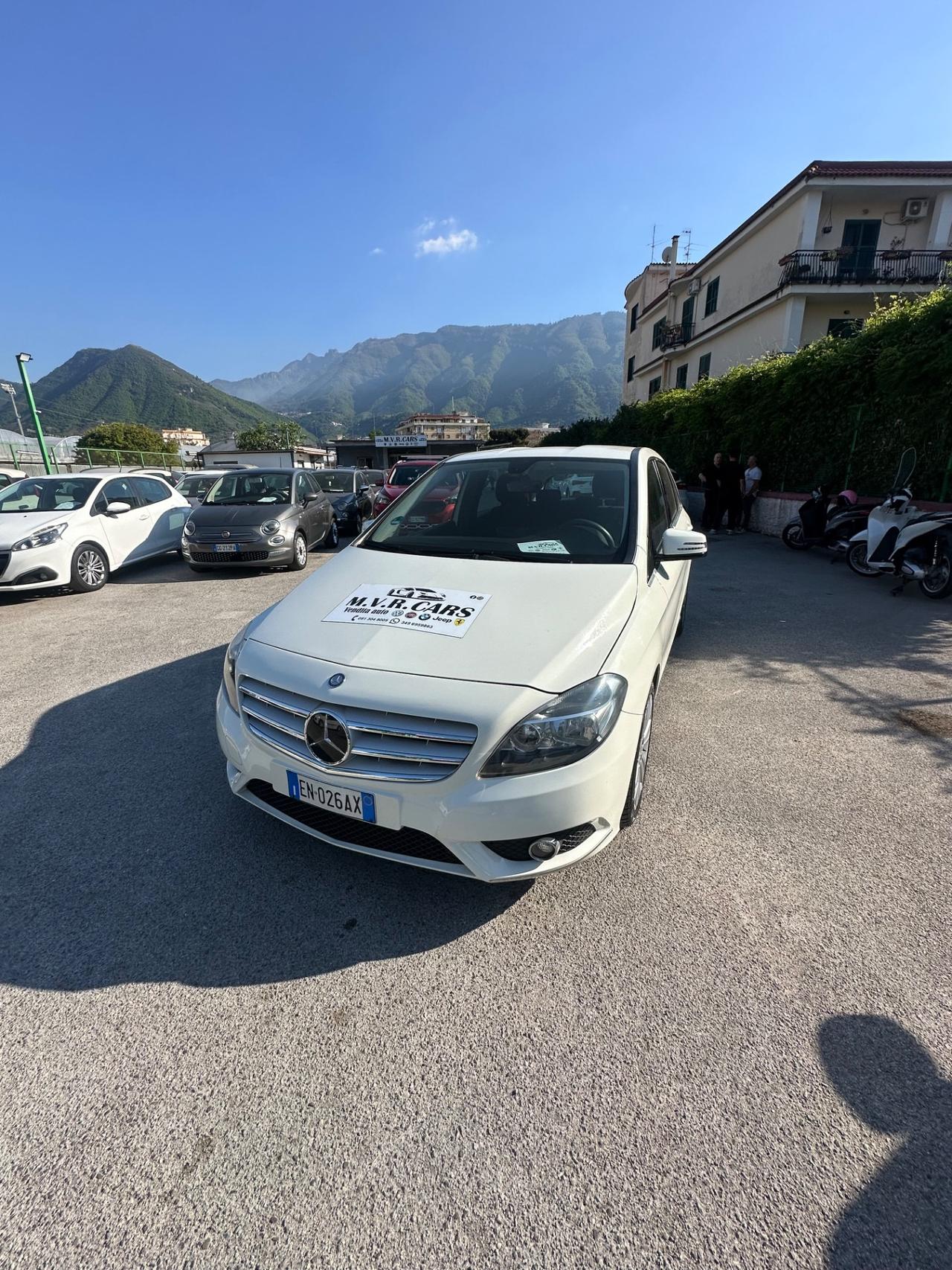 Mercedes-benz B 180 BlueEFFICIENCY Premium