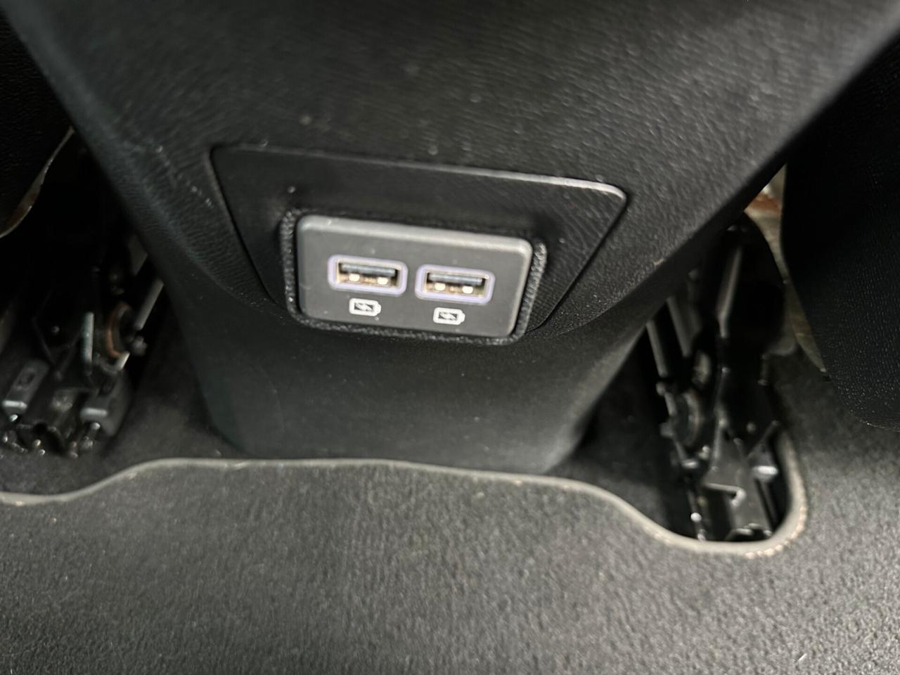 Peugeot 3008 BlueHDi 130 EAT8 GT Pack 2021