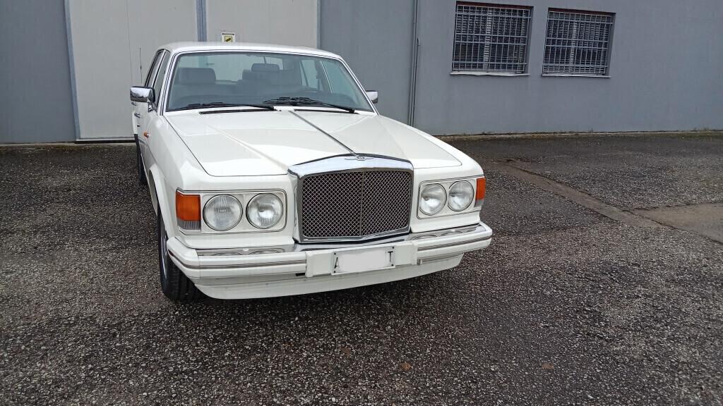 Bentley Eight -