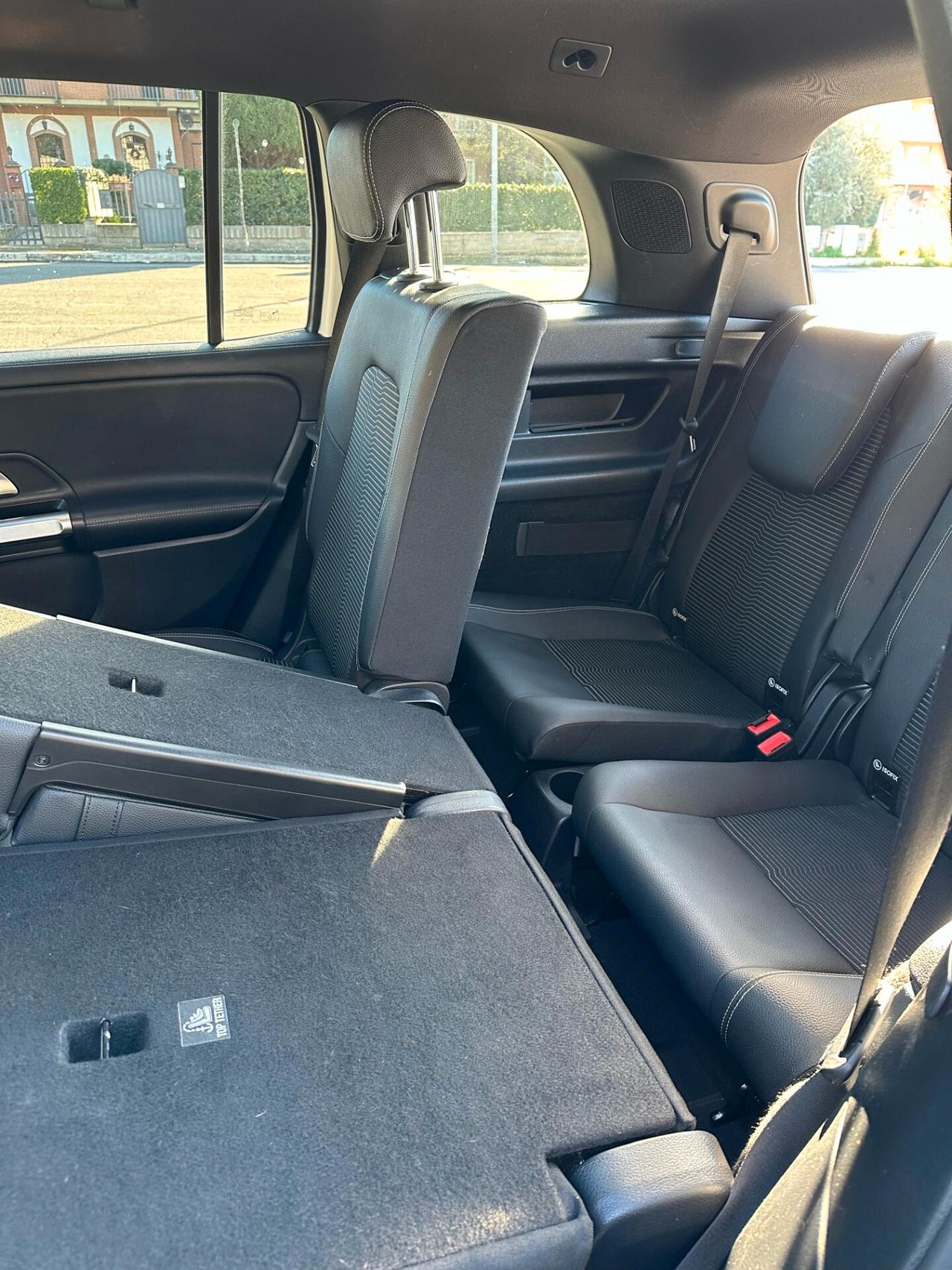 Mercedes-Benz GLB 200 GLB Sport Plus Easy Tech auto 7p