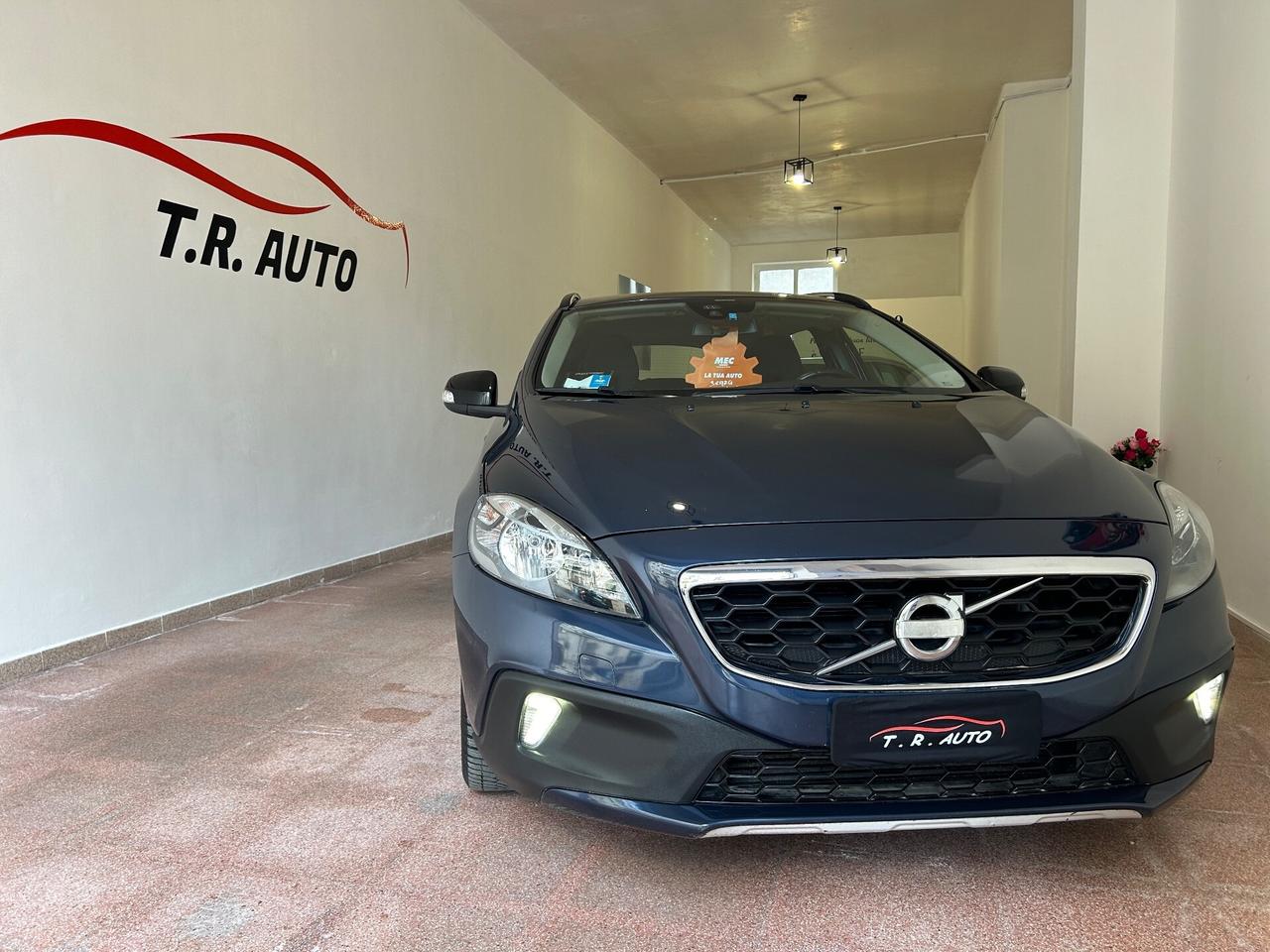 Volvo V40 D2 1.6 Cross Country Kinetic GARANZIA 12 MESI