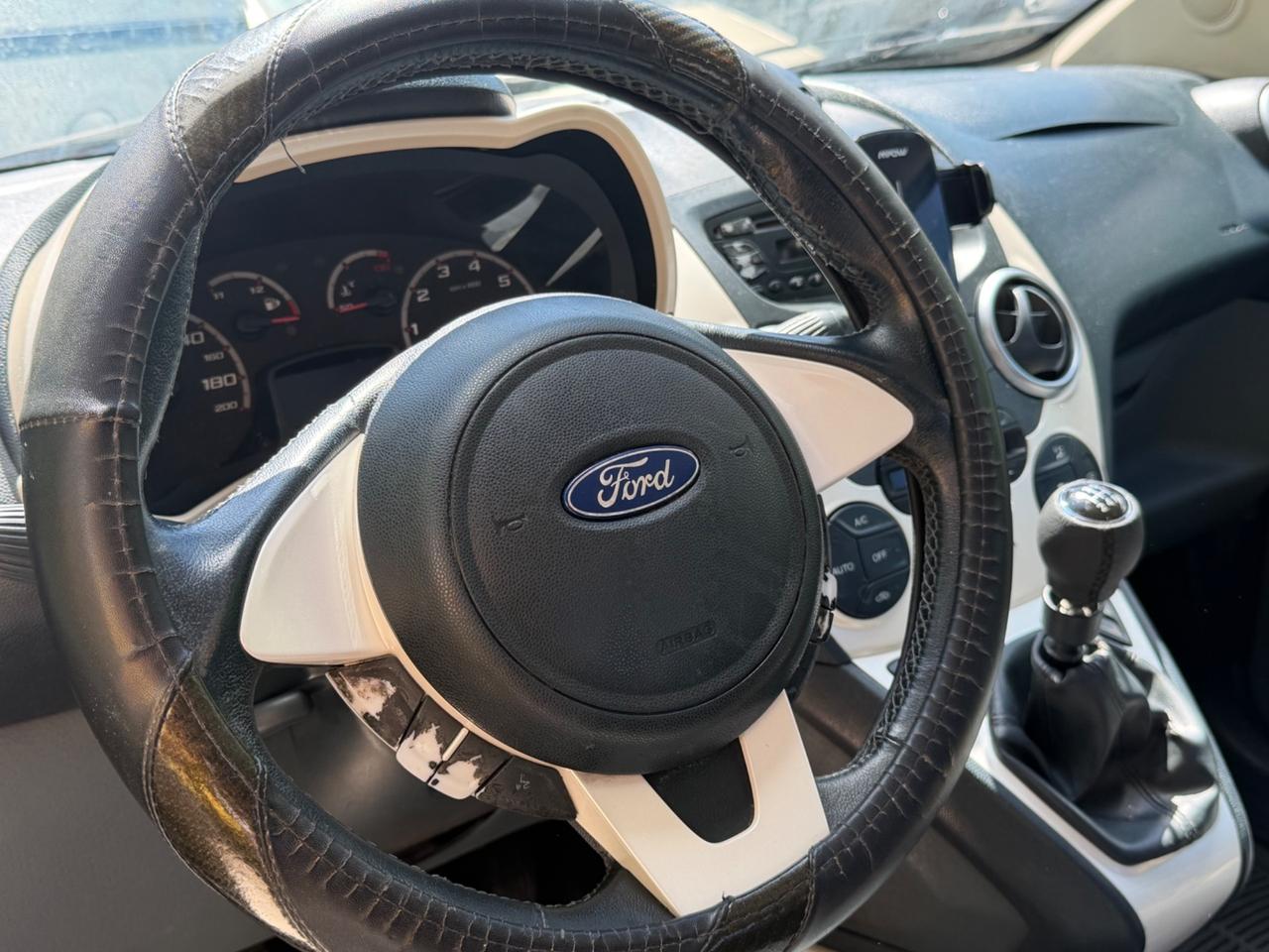 Ford Ka Ka+ 1.3 TDCi 75CV Titanium cDPF