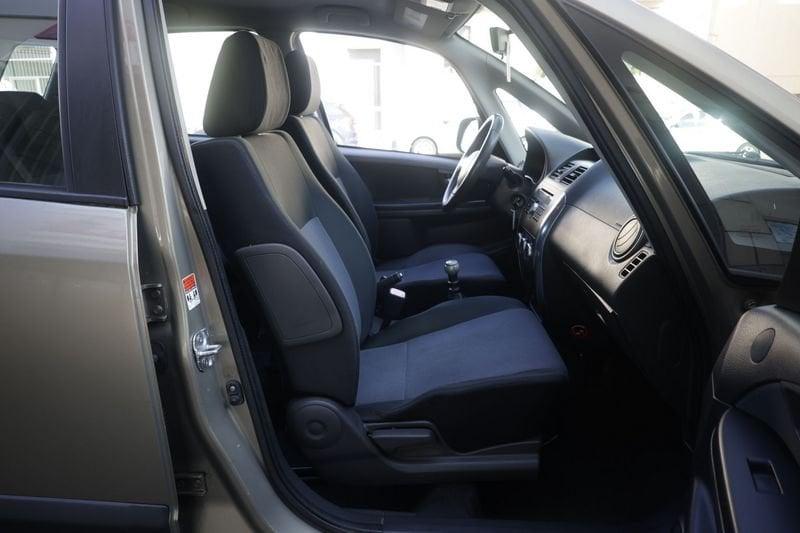FIAT Sedici FIAT Sedici 1.9 MJT 4x4 Dynamic 88KW ANNO 2007