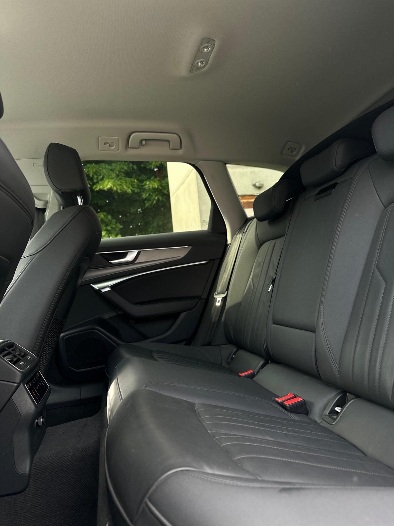 Audi A6 40 2.0 TDI quattro ultra S tronic Business Design