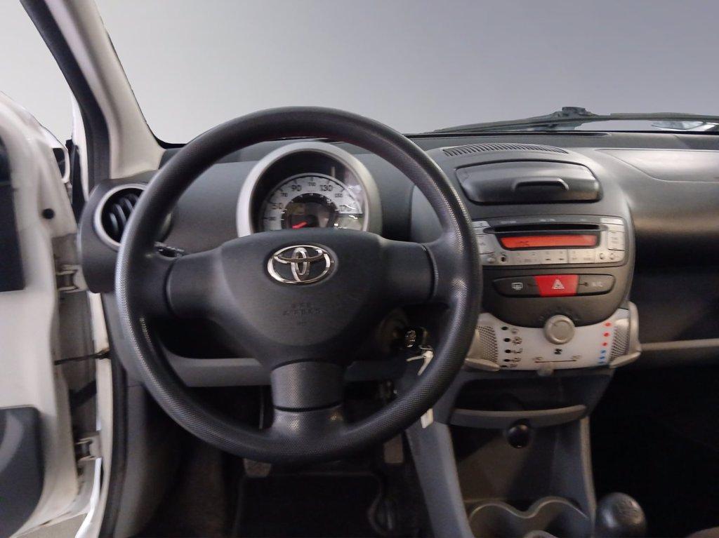TOYOTA Aygo 5 porte del 2011