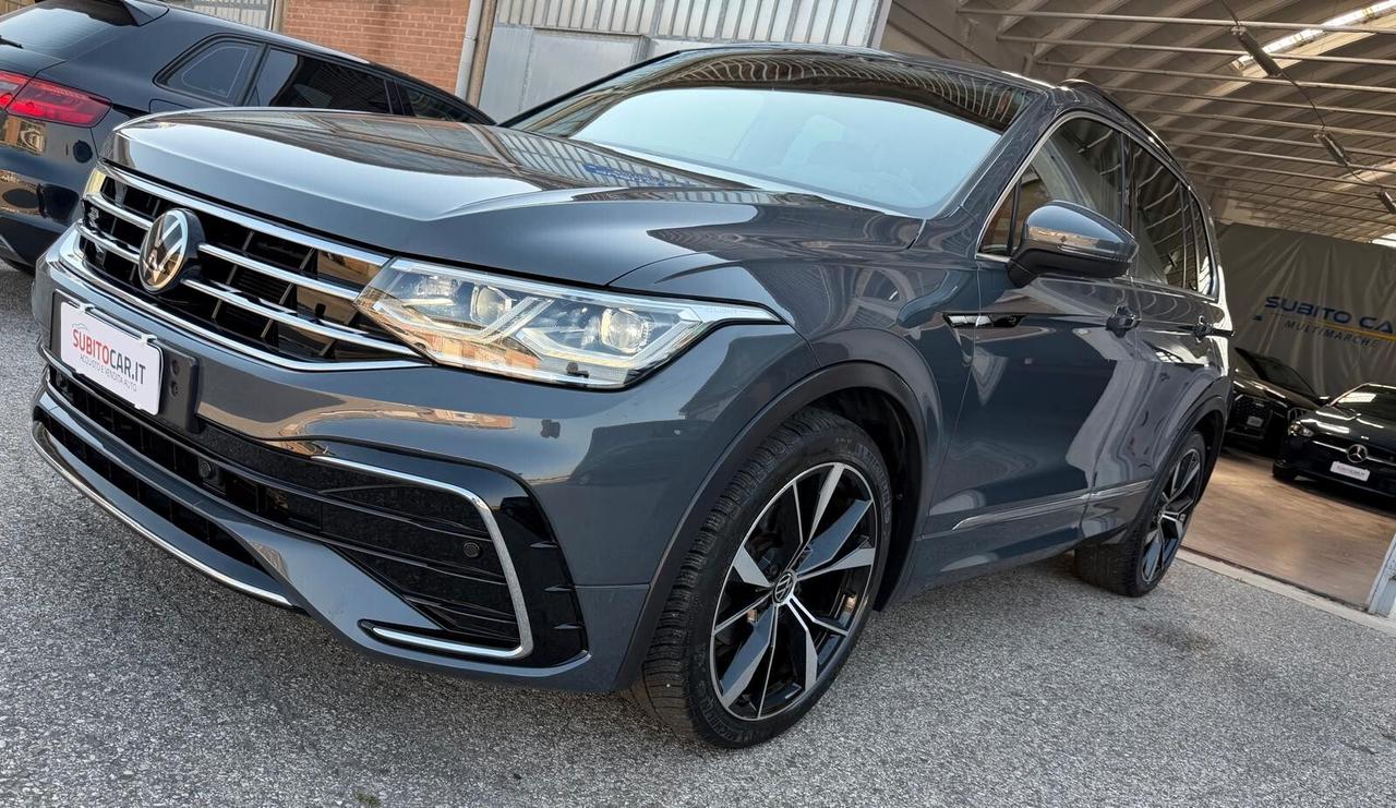 Volkswagen Tiguan 2.0 TDI 150 CV SCR DSG R-Line
