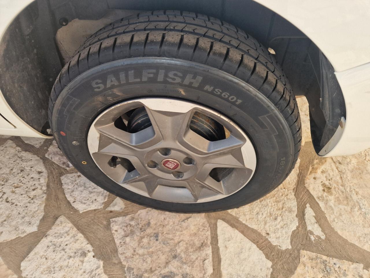 Fiat Qubo 1.3 MJT 95 CV Trekking 2016